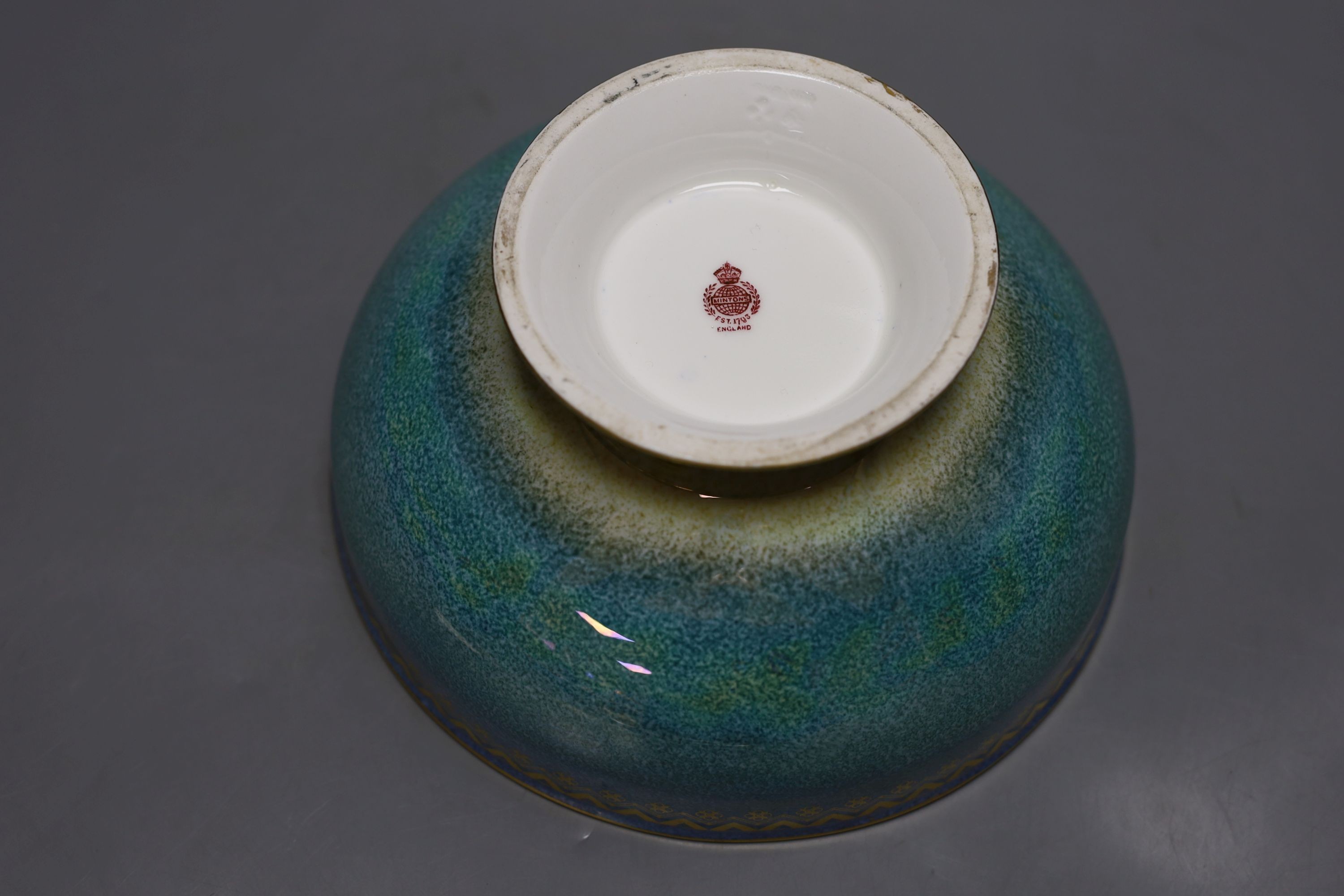 A Victorian Mintons bone china lustre bowl, 20cm.